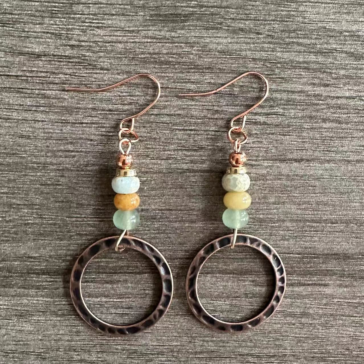 Orecchino vintage fatto a mano