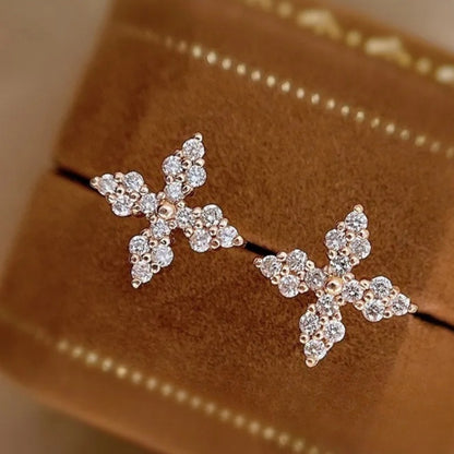 Orecchino classico dal fascino senza tempo