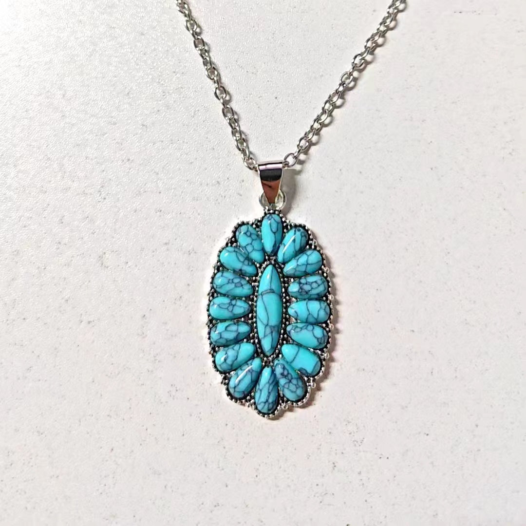 Collana bellissimo con stile unico