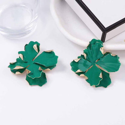 Orecchino bellissimo con stile unico