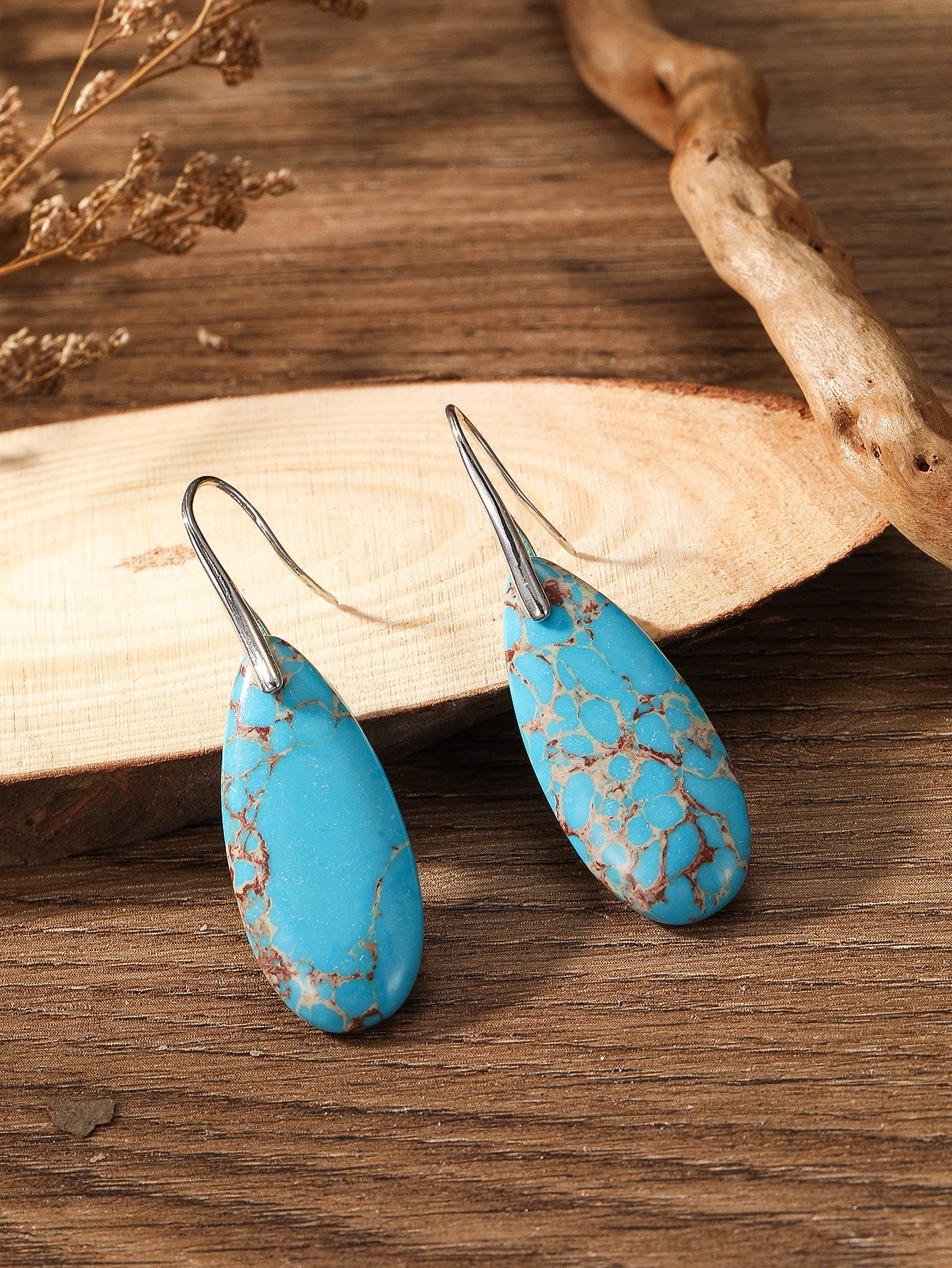 Orecchino vintage fatto a mano