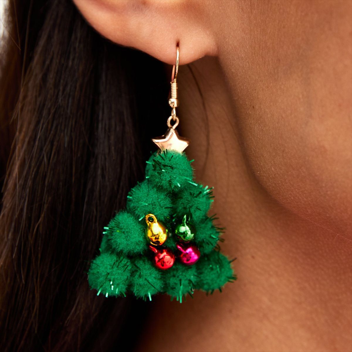 Orecchino romantico per momenti speciali