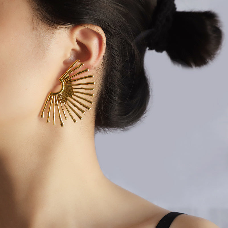 Orecchino stupendo per uso quotidiano