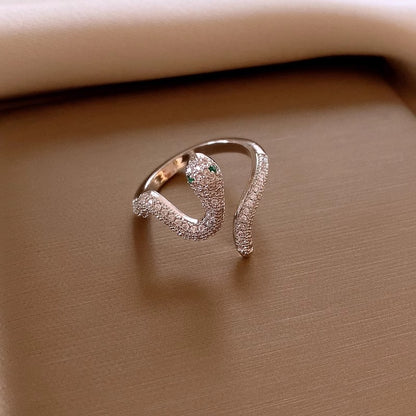 Anello affascinante per ogni occasione