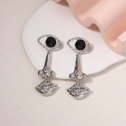 Orecchino vintage fatto a mano