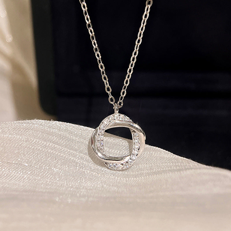 Collana classico dal fascino senza tempo