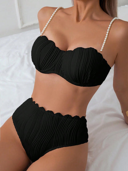 Casually Top With a Refined Edge