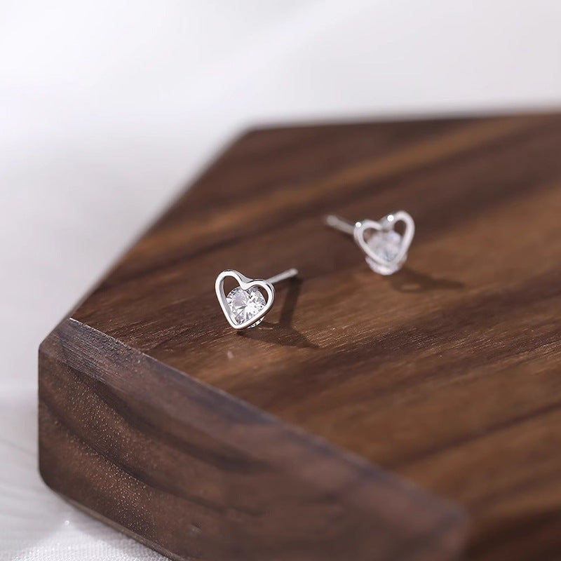 Orecchino romantico per momenti speciali