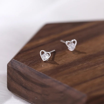 Orecchino romantico per momenti speciali