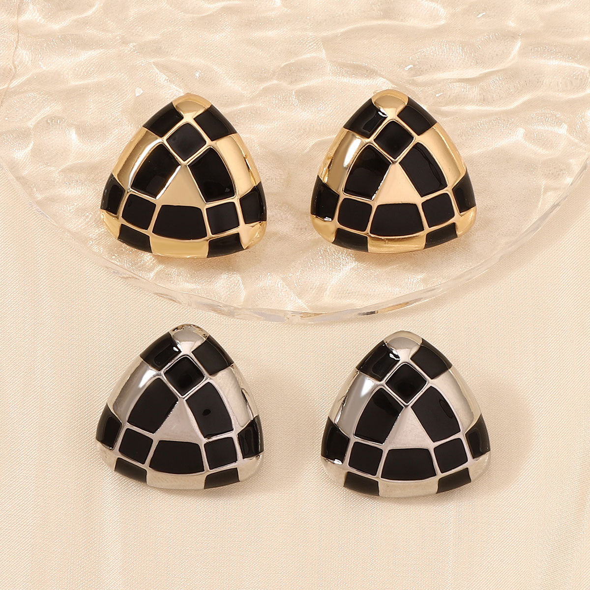 Orecchino elegante per ogni occasione