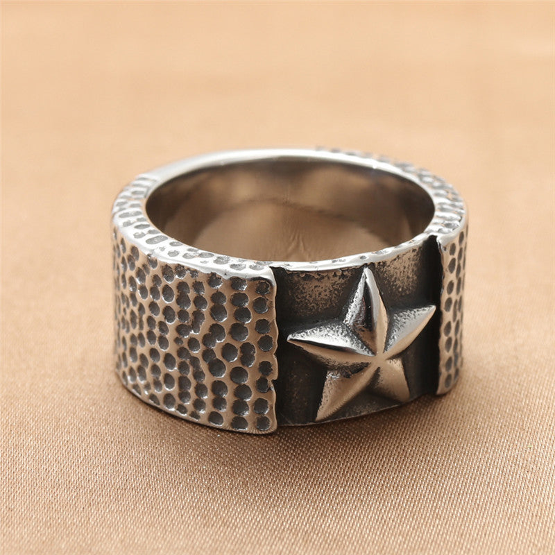 Anello artigianale delicato