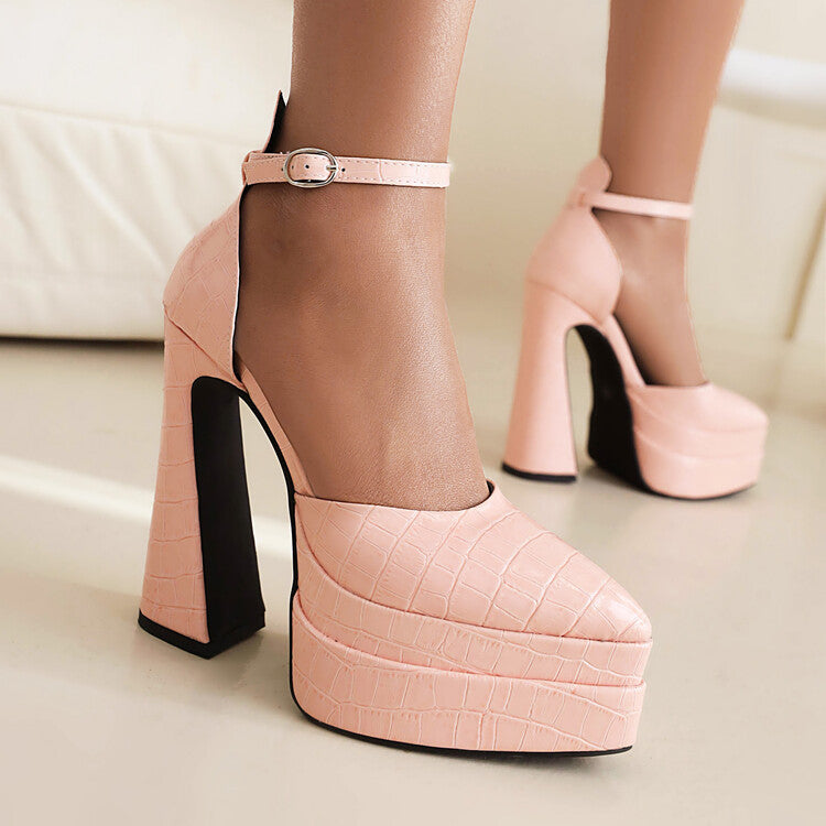 Sandali Ortopediche Aggraziate dal Look Moderno