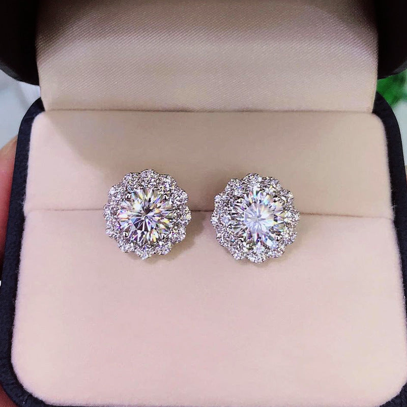 Orecchino bellissimo con stile unico