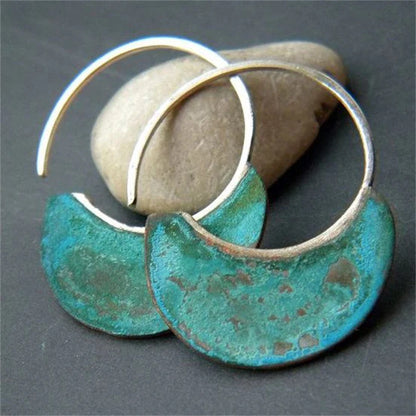 Orecchino classico dal fascino senza tempo