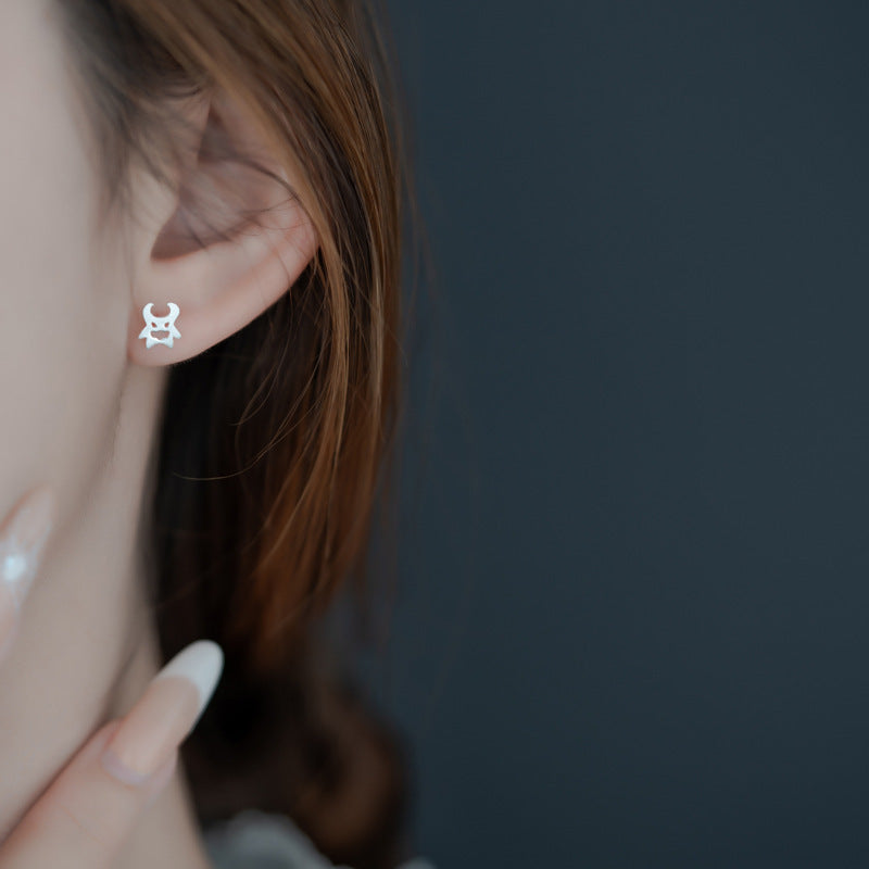 Orecchino stupendo per uso quotidiano