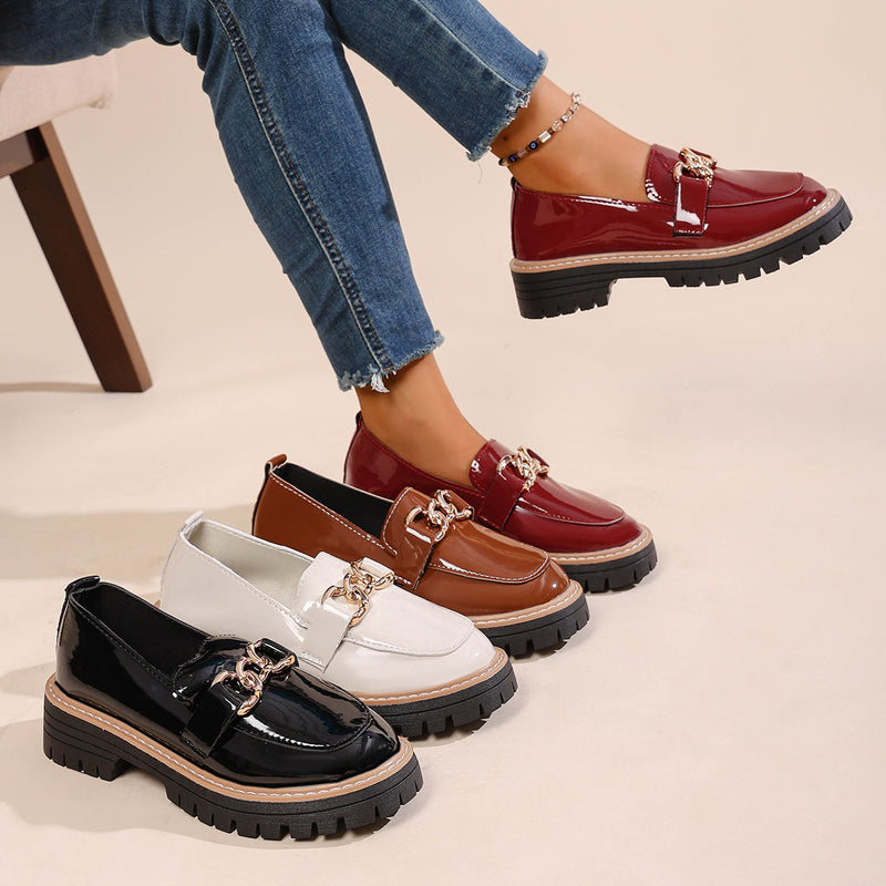 Scarpe Ortopediche Aggraziate dal Look Moderno
