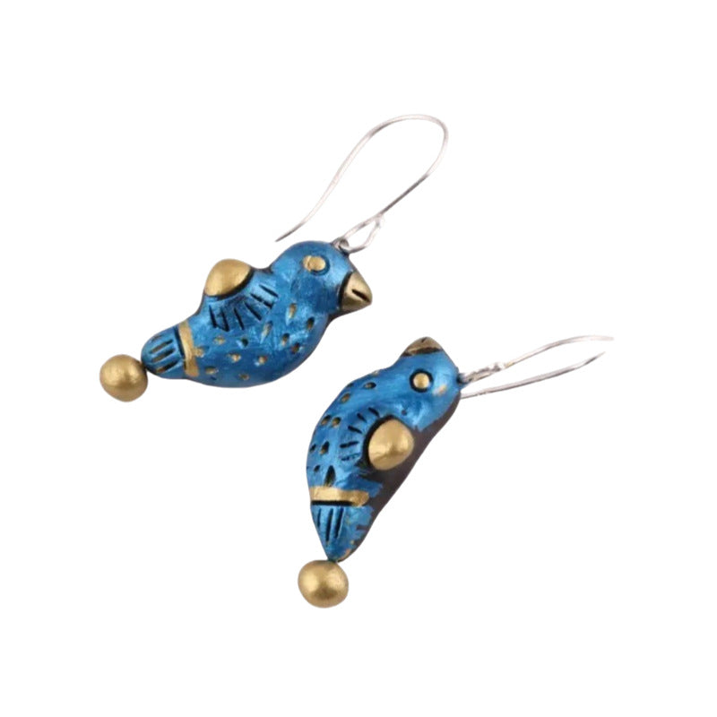 Orecchino artigianale delicato