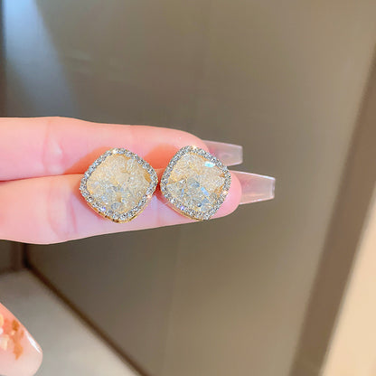 Orecchino vintage fatto a mano