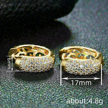 Orecchino artigianale delicato