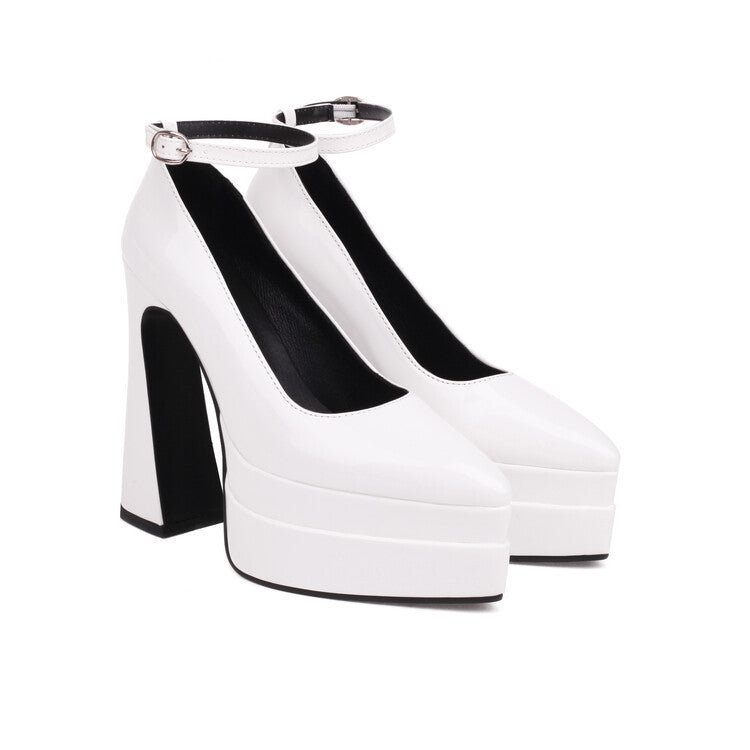 Scarpe Ortopediche Aggraziate dal Look Moderno