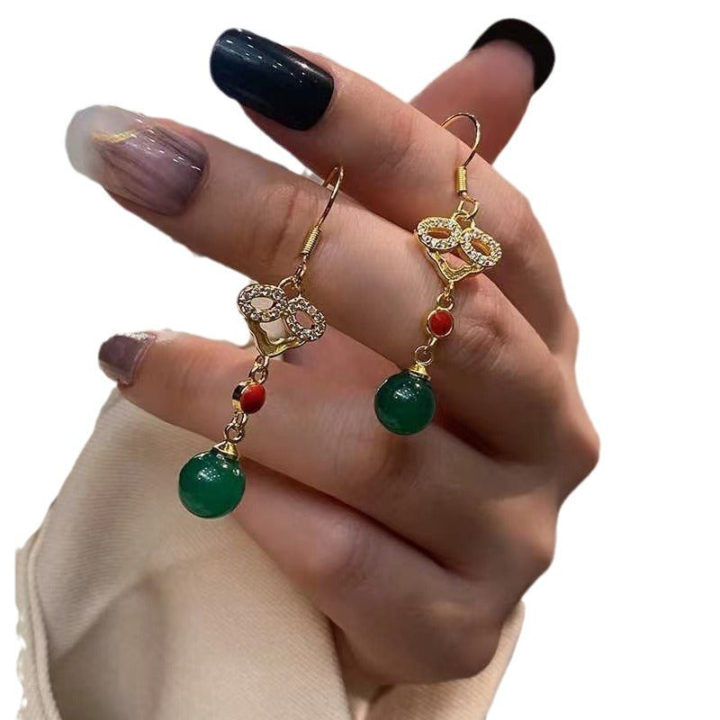 Orecchino vintage fatto a mano