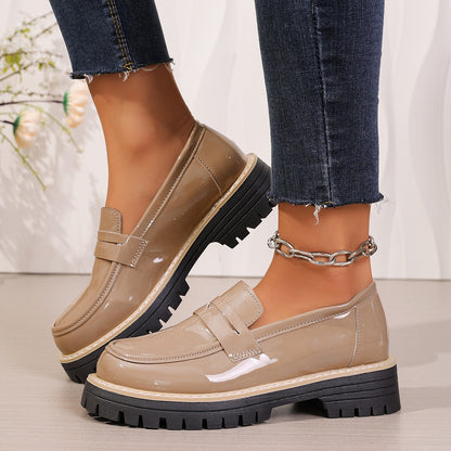 Scarpe Ortopediche Aggraziate dal Look Moderno