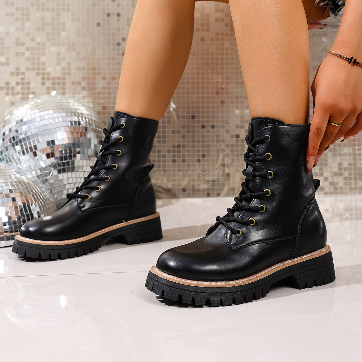 Scarpe Ortopediche Stilose per Ogni Occasione