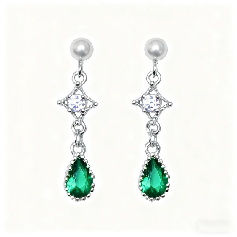 Orecchino classico dal fascino senza tempo