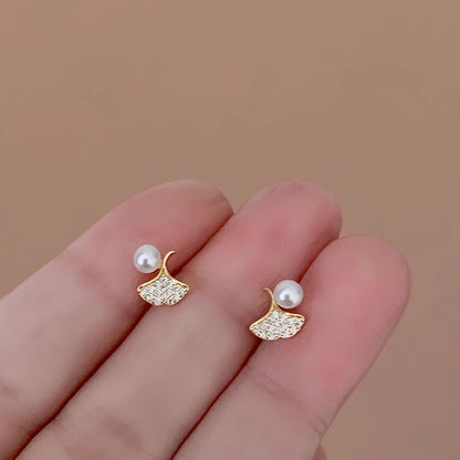 Perla Orecchino classico dal fascino senza tempo