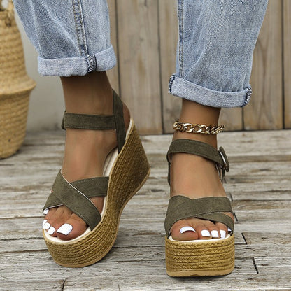 Sandali Ortopediche Aggraziate dal Look Moderno