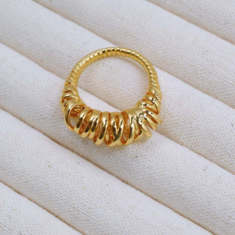 Oro Anello affascinante per ogni occasione