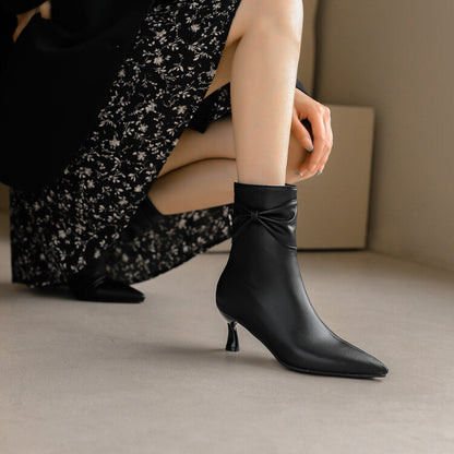 Stivali Ortopediche Aggraziate dal Look Moderno