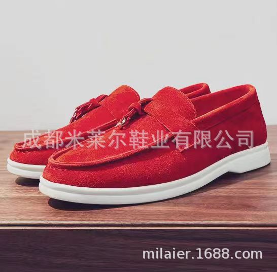 Scarpe Ortopediche Aggraziate dal Look Moderno