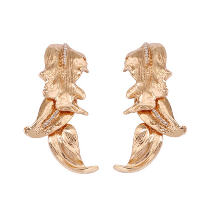 Orecchino artigianale delicato