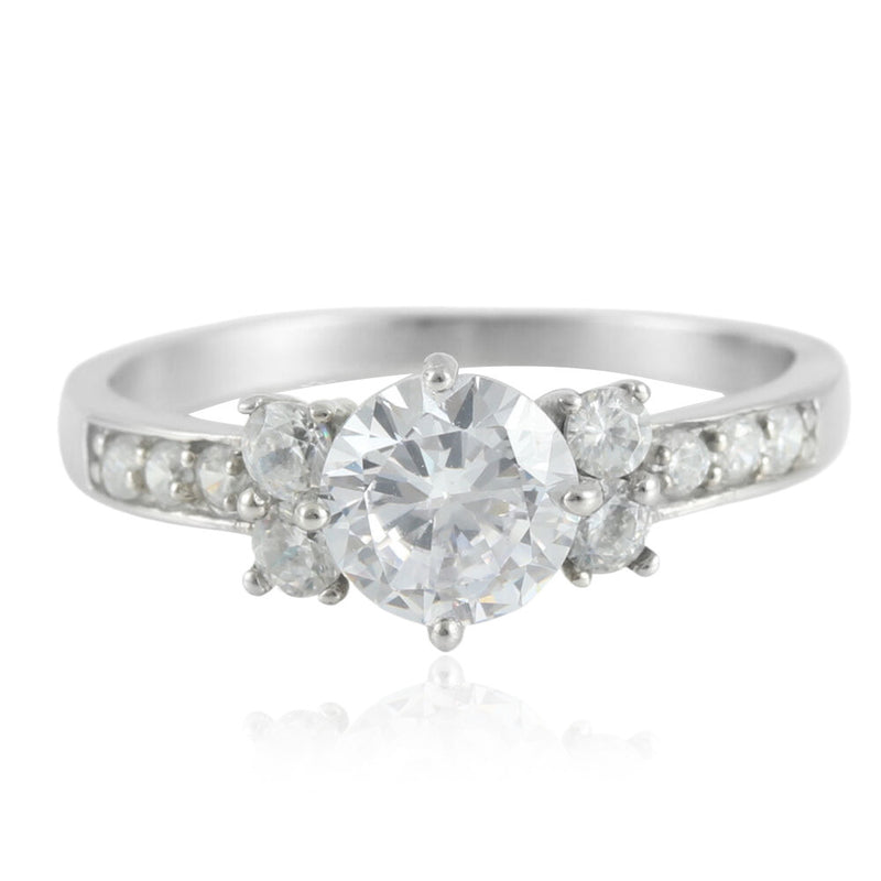 Anello affascinante per ogni occasione