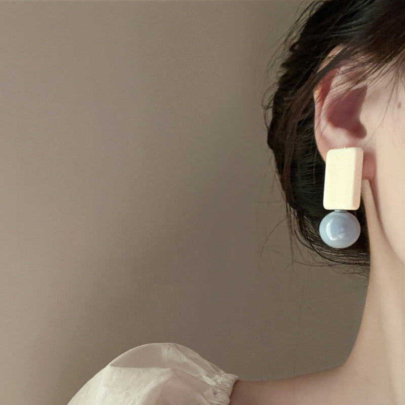 Orecchino bellissimo con stile unico