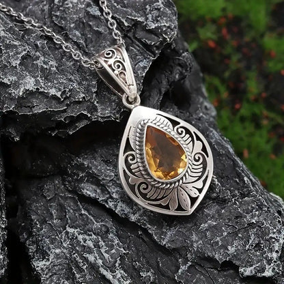 Collana classico dal fascino senza tempo