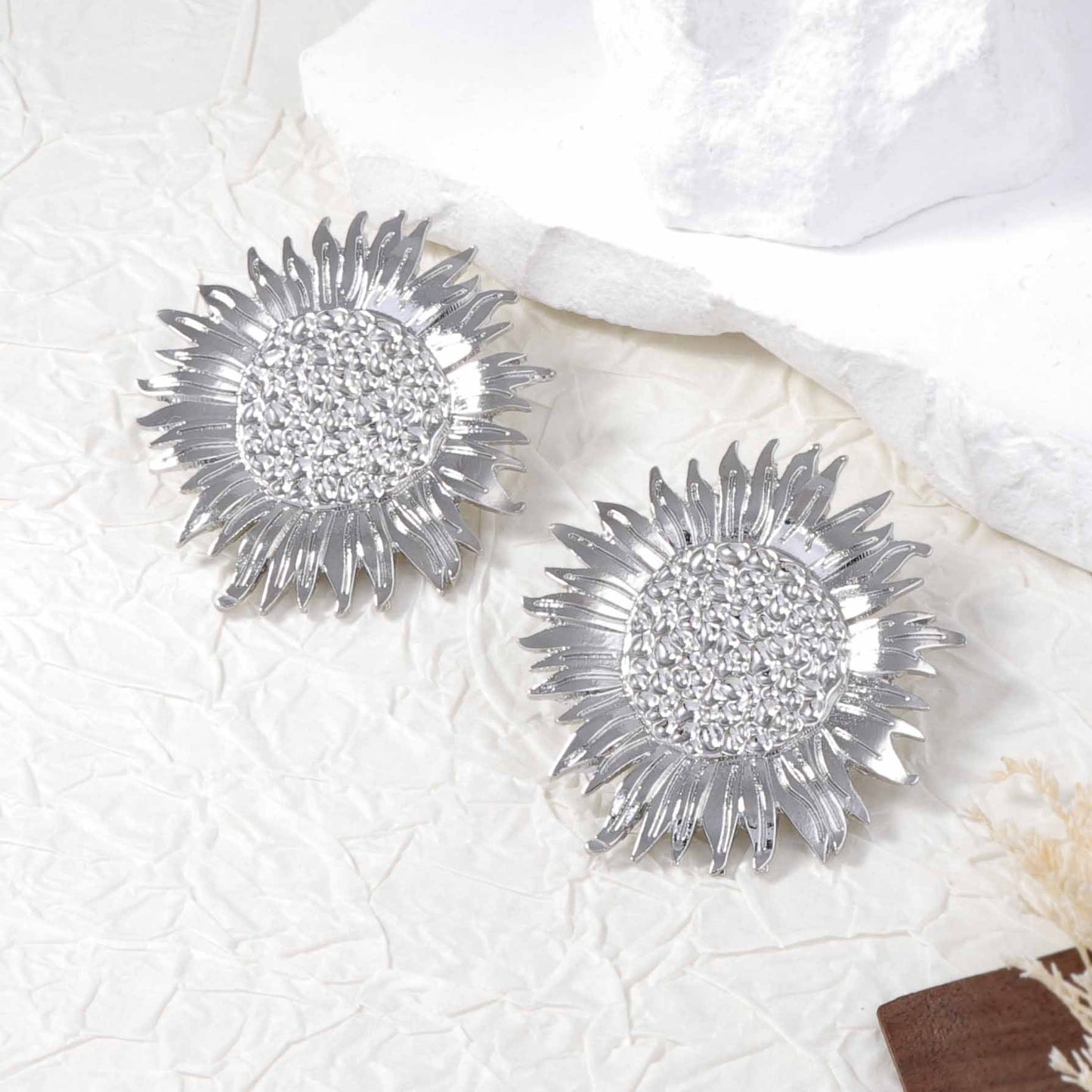 Orecchino stupendo per uso quotidiano