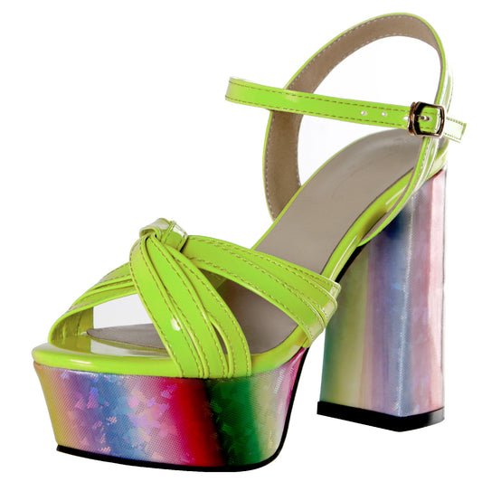 Sandali Ortopediche Aggraziate dal Look Moderno