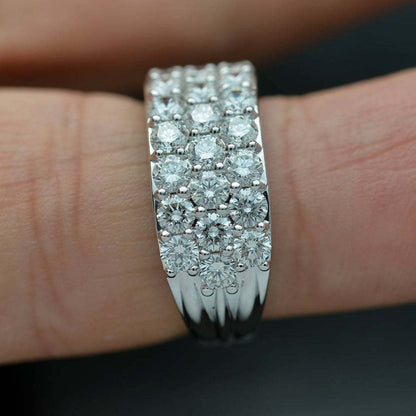 Anello elegante per ogni occasione