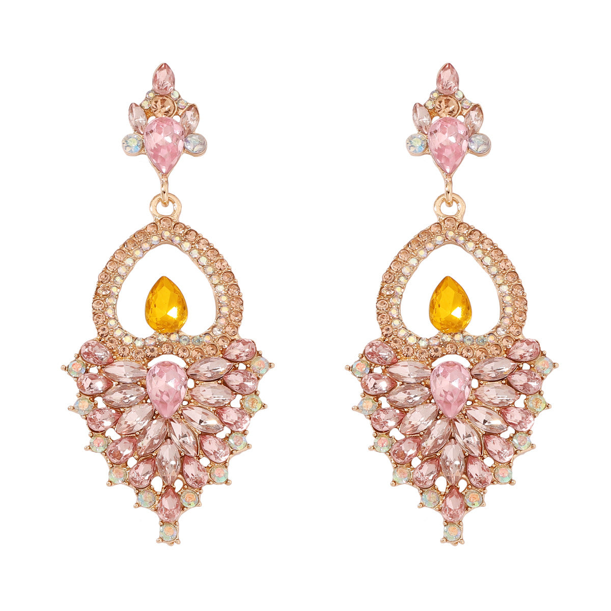 Orecchino bellissimo con stile unico