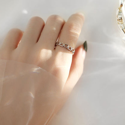 Anello artigianale delicato