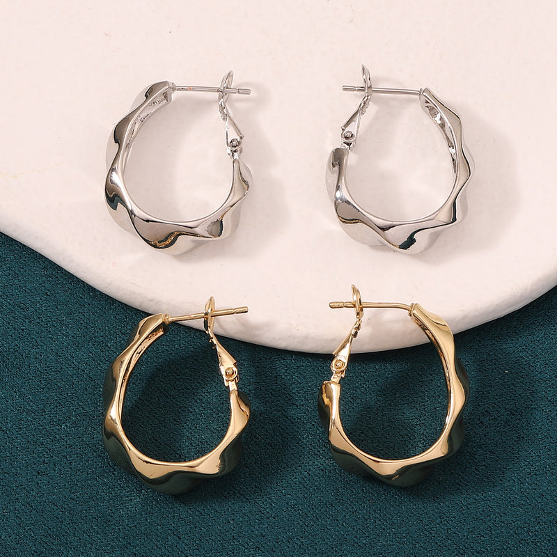 Orecchino affascinante per ogni occasione