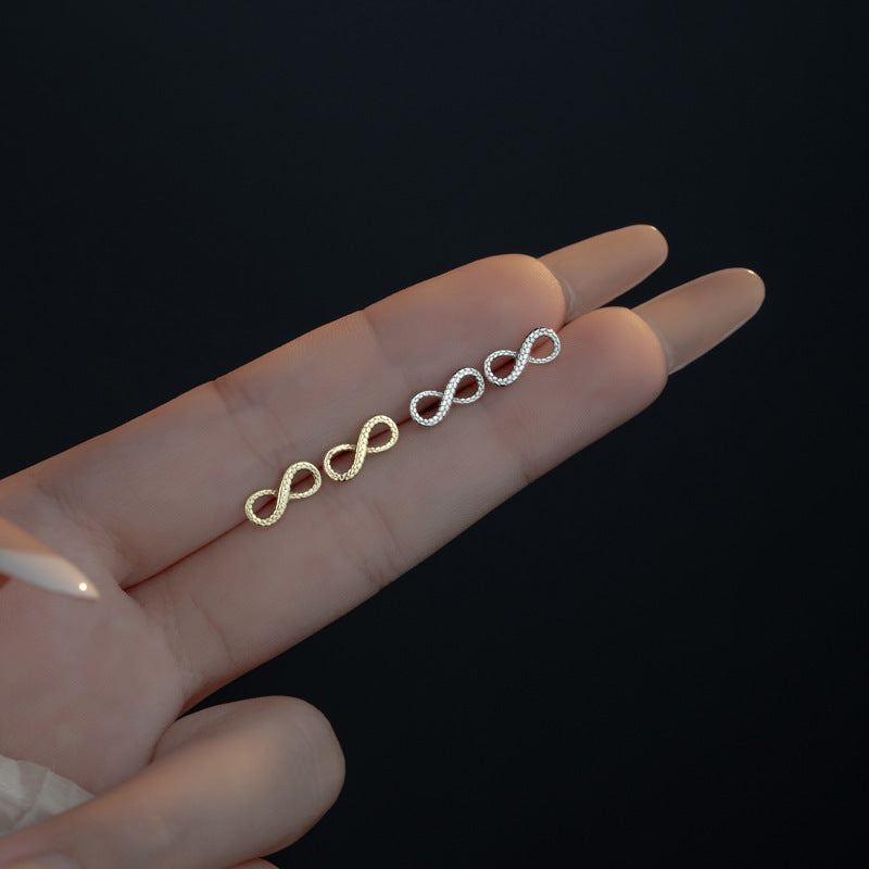 Orecchino elegante per ogni occasione