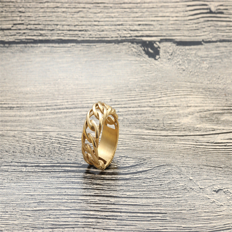 Oro Anello bellissimo con stile unico