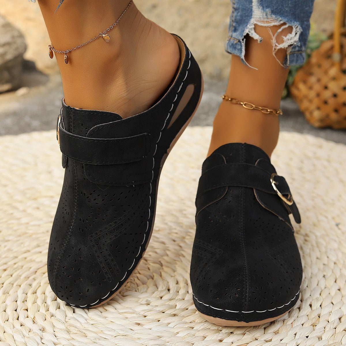 Sandali Ortopediche Aggraziate dal Look Moderno