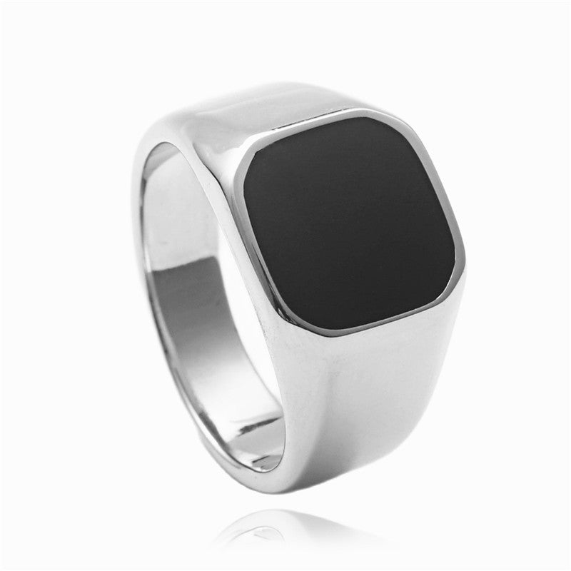 Anello bellissimo con stile unico