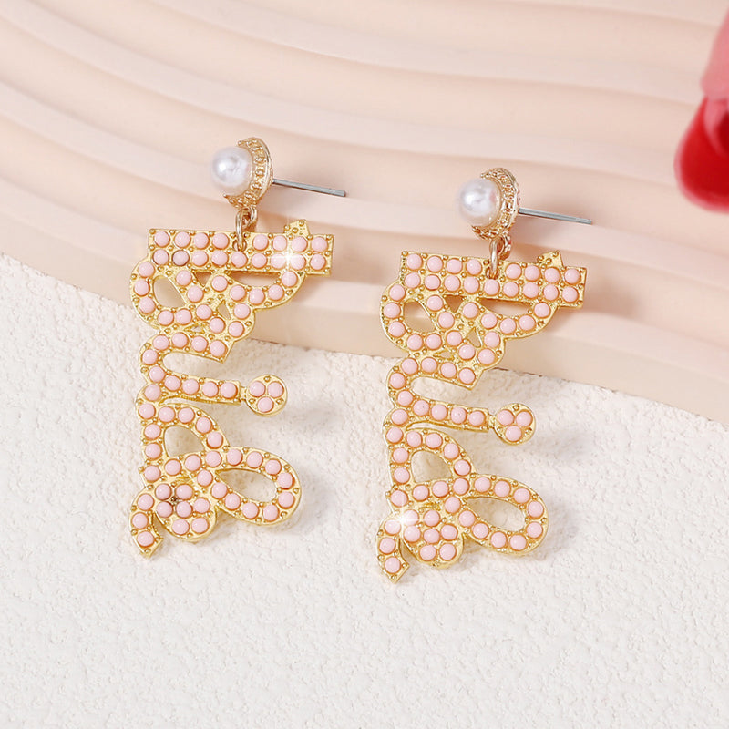 Orecchino bellissimo con stile unico