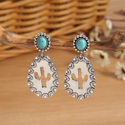 Orecchino artigianale delicato