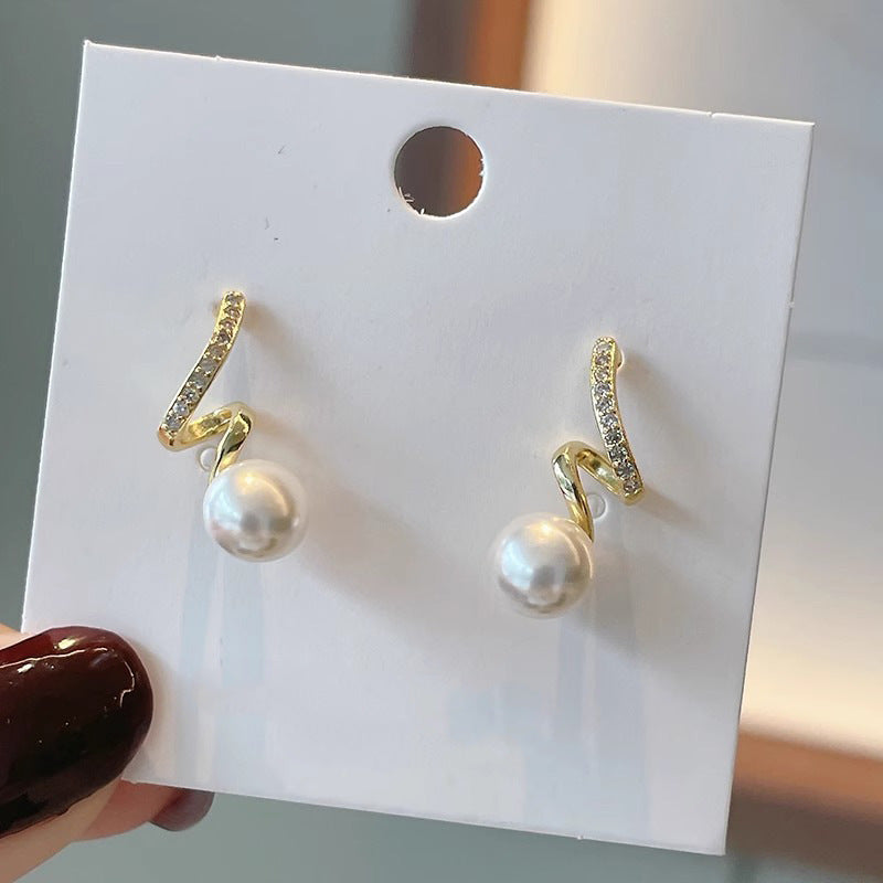 Perla Orecchino bellissimo con stile unico